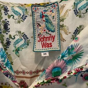 Johnny was silk blouse size medium